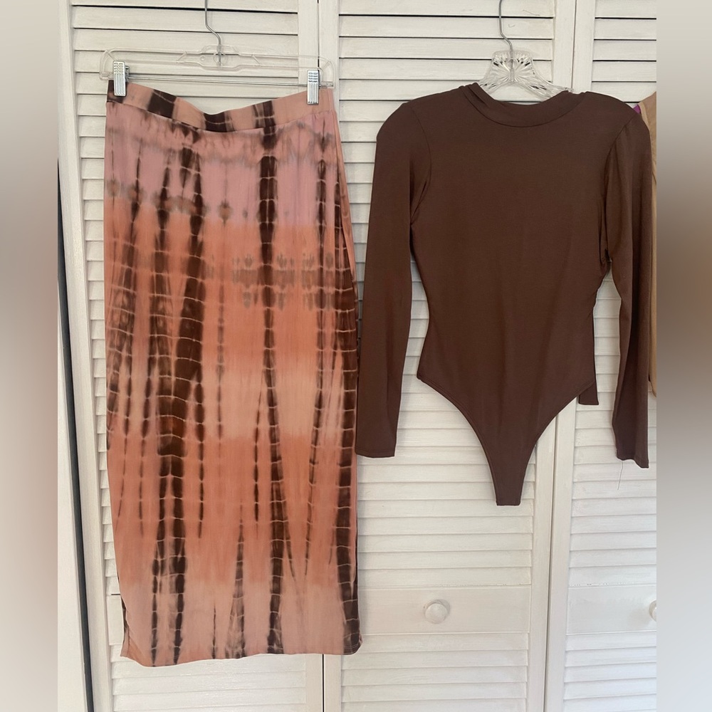 Pencil skirt with body suit
